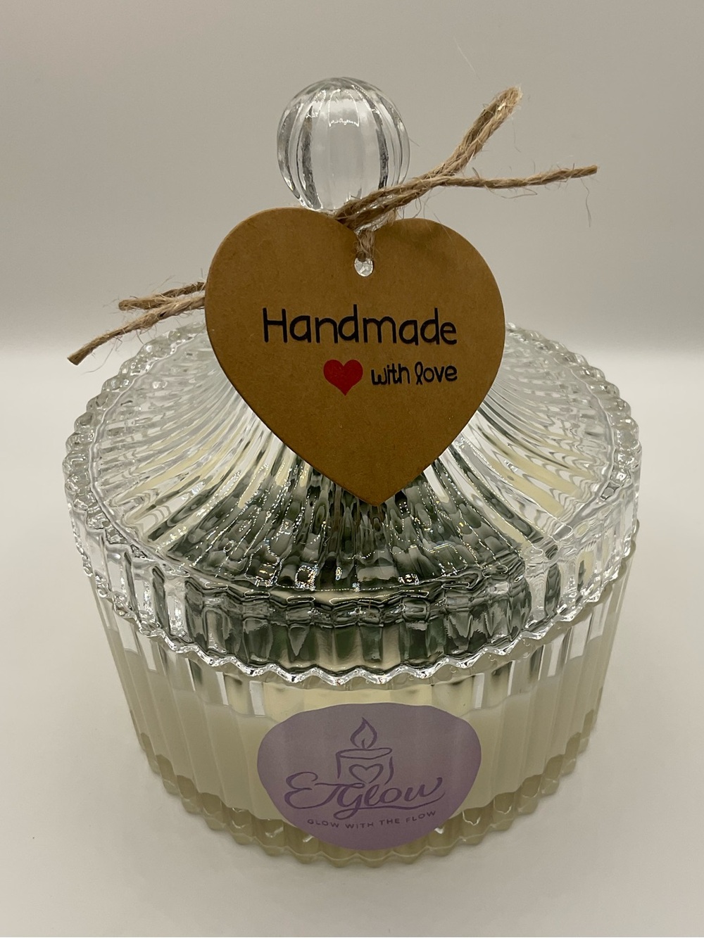 🕯️🌊🌸Handmade scented Candle in Glass Jar - Picture 3 of 3
